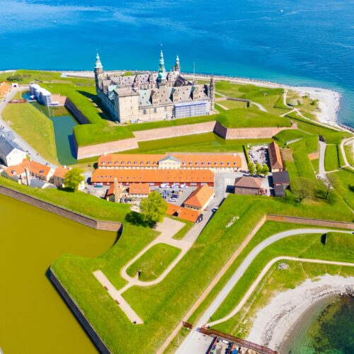 Castello di Kronborg nelle capitali scandinave visitabile con l'agenzia viaggi di Ivrea