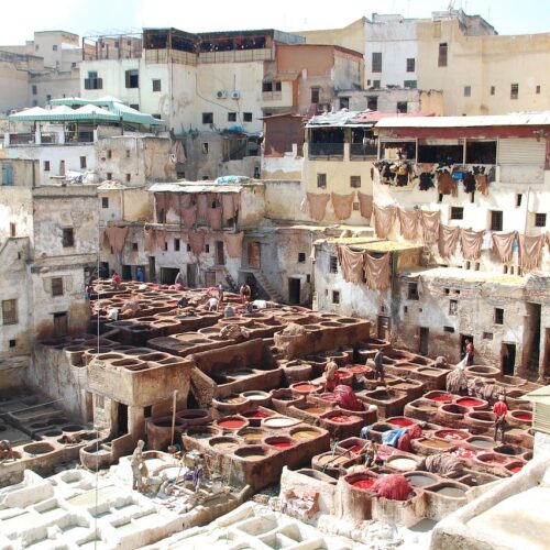 luogo di lavoro e pulizia di cultura marocchina accessibile mediante gite organizzate di Torino