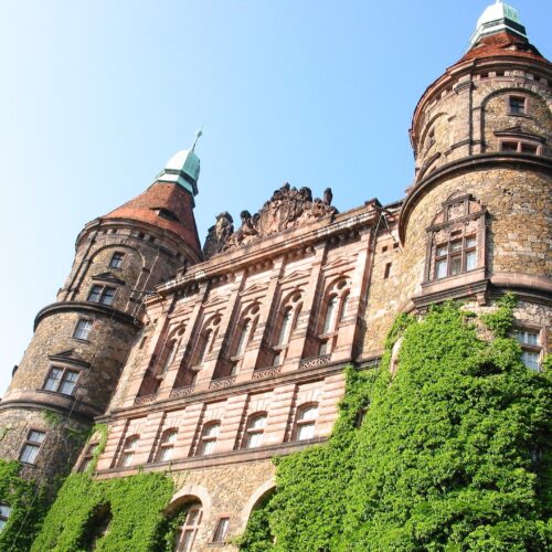Castello di Książ, situato nella regione storica della Bassa Slesia, vicino alla città di Wałbrzych, in Polonia. viaggi torino