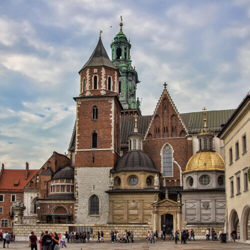 Cattedrale del Wawel, situata sulla collina del Wawel a Cracovia, in Polonia. viaggi di gruppo cuneo
