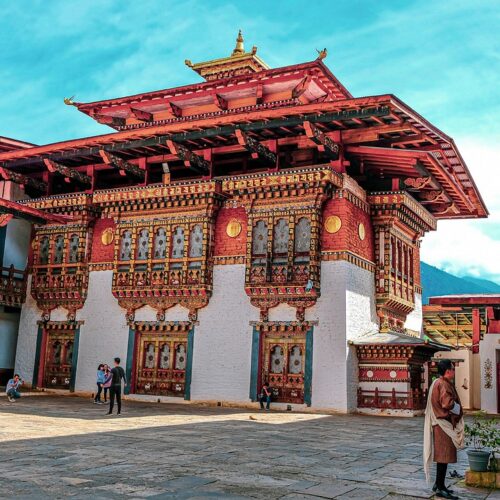 Punakha Dzong, conosciuto ufficialmente come Pungtang Dewachen Phodrang. gite organizzate di un giorno da torino
